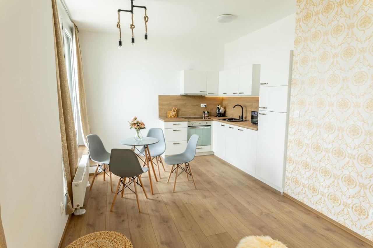 Stresny Aparman Pri Mlyne Apartment สคาลิตซา่ ภายนอก รูปภาพ